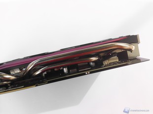 ASUS R9_390X_Strix_17