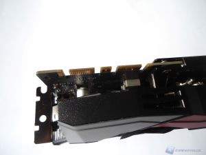 ASUS GTX_980_Ti_Strix_20