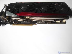 ASUS GTX_980_Ti_Strix_29